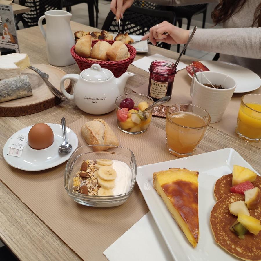 Logis Hotel Chaptal, 엉부와스 외부 사진